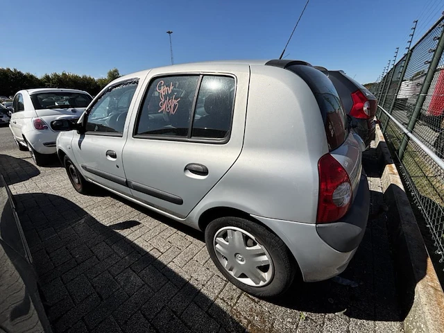 Renault clio, 2004 - afbeelding 5 van  31