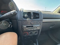 Renault clio, 2004 - afbeelding 8 van  31