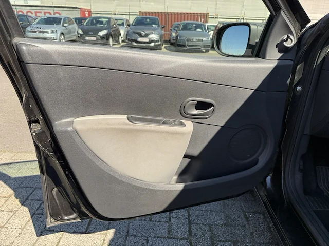 Renault clio, 2011 - afbeelding 6 van  27