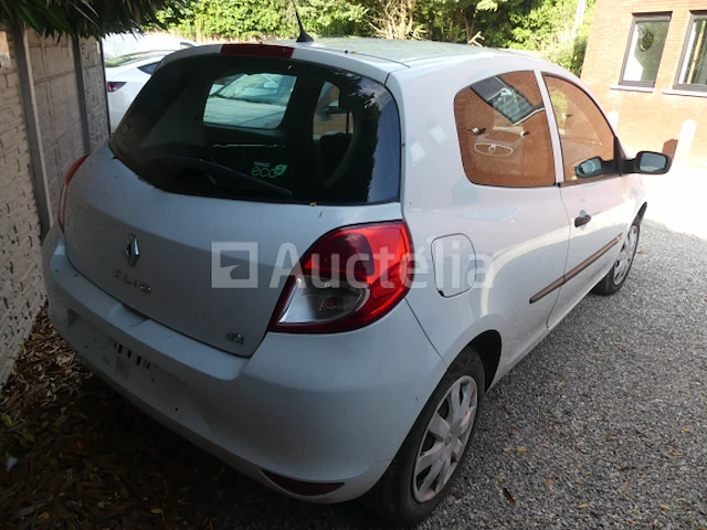 Renault clio bedrijfswagen - afbeelding 12 van  23