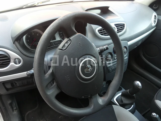 Renault clio bedrijfswagen - afbeelding 21 van  23