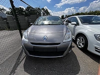 Renault clio iii phase 1.5 dci exception fap 104g. 75, 2013 - afbeelding 12 van  29