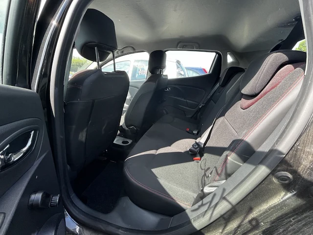 Renault clio iv 1.5 dci expression 75,2013 - afbeelding 10 van  36