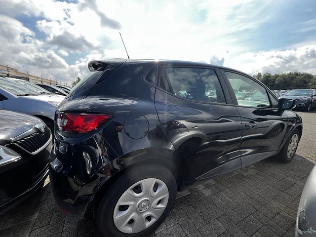 Renault clio iv 1.5 dci expression 75,2013 - afbeelding 31 van  36