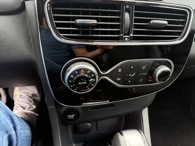 Renault clio iv phase ii 1.2 tce energy intens edc 118 at,2016 - afbeelding 3 van  34