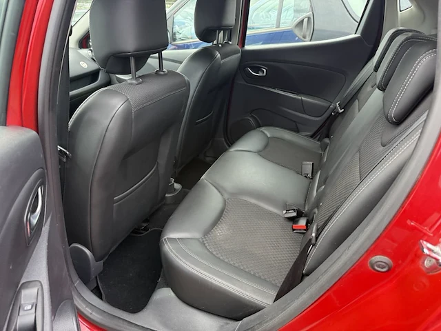 Renault clio iv phase ii 1.2 tce energy intens edc 118 at,2016 - afbeelding 11 van  34