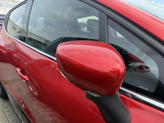 Renault clio iv phase ii 1.2 tce energy intens edc 118 at,2016 - afbeelding 20 van  34