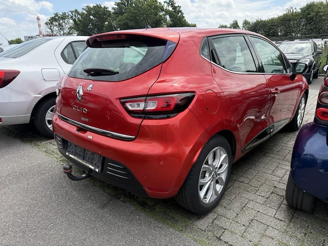 Renault clio iv phase ii 1.2 tce energy intens edc 118 at,2016 - afbeelding 29 van  34