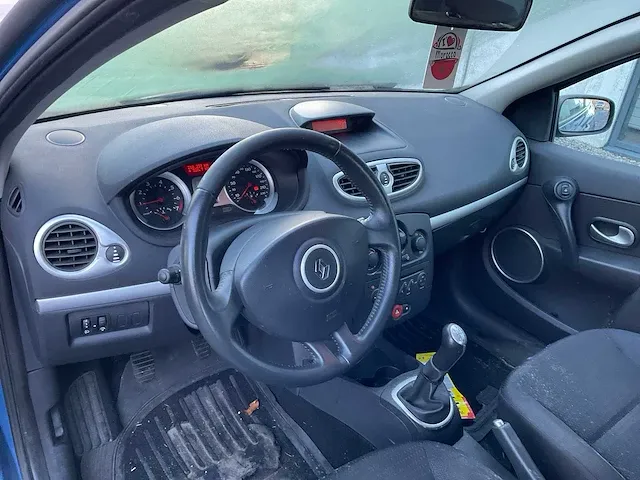 Renault clio personenauto - afbeelding 5 van  18