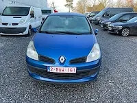 Renault clio personenauto - afbeelding 12 van  18