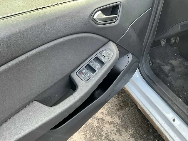 Renault clio personenauto - afbeelding 6 van  29