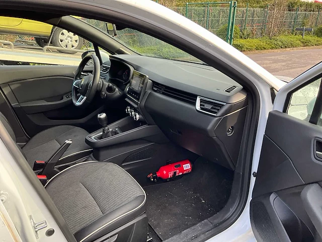 Renault clio personenauto - afbeelding 10 van  29