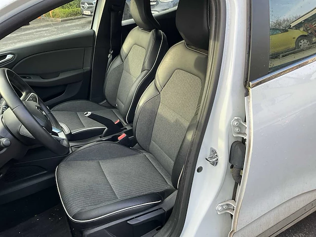 Renault clio personenauto - afbeelding 29 van  29