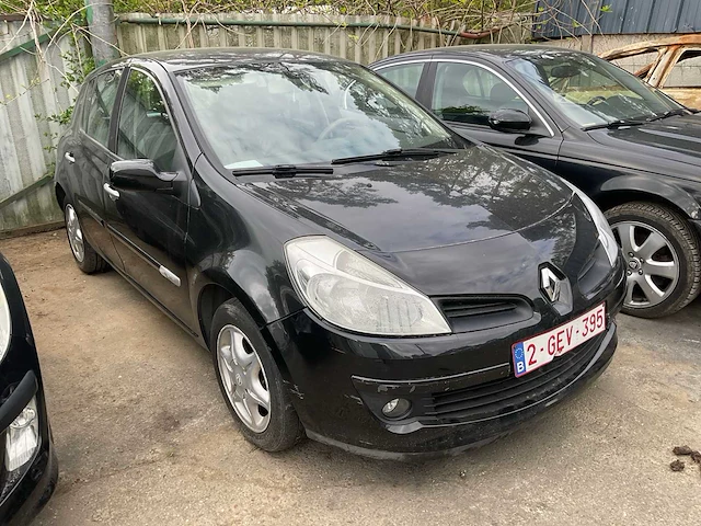 Renault clio personenauto - afbeelding 6 van  13