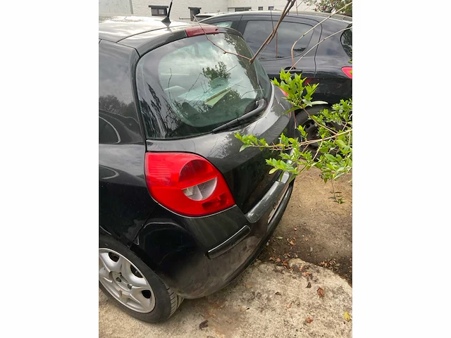 Renault clio personenauto - afbeelding 11 van  13