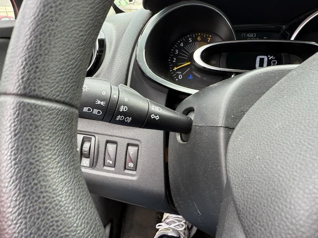Renault clio sw iv 1.2 tce energy expression edc 118 at, 2016 - afbeelding 7 van  26