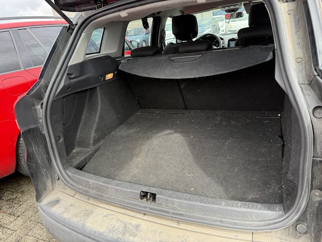 Renault clio sw iv 1.2 tce energy expression edc 118 at, 2016 - afbeelding 11 van  26