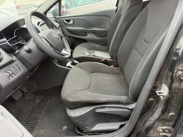 Renault clio sw iv 1.2 tce energy expression edc 118 at, 2016 - afbeelding 24 van  26