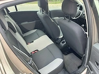 Renault clio uit 2010 - afbeelding 19 van  52
