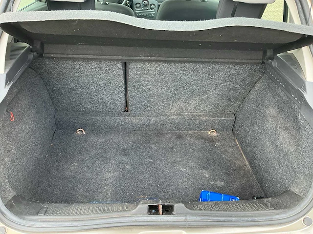 Renault clio uit 2010 - afbeelding 26 van  52