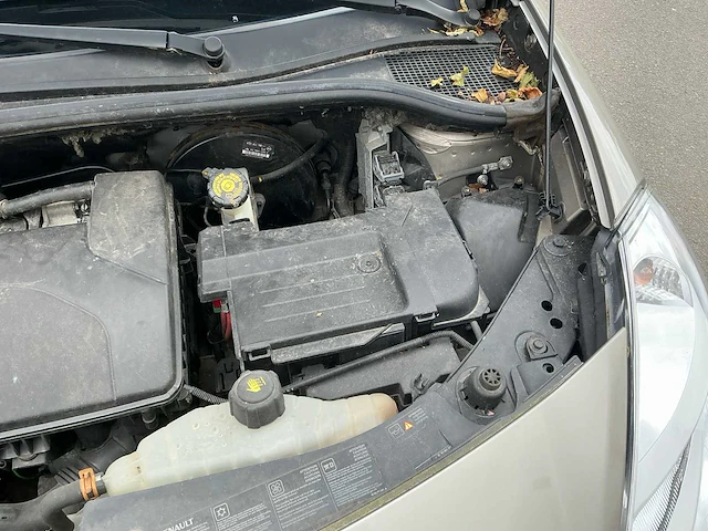 Renault clio uit 2010 - afbeelding 29 van  52