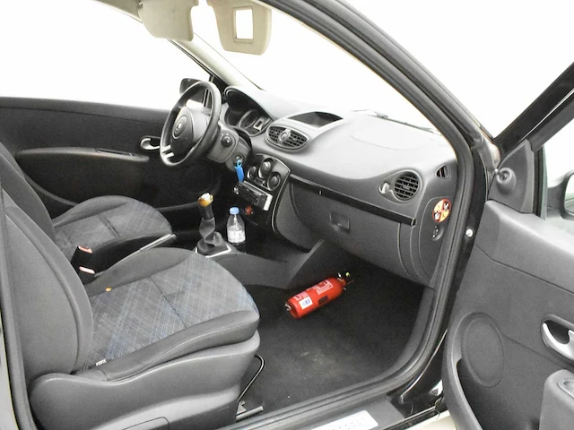 Renault clio - afbeelding 20 van  31