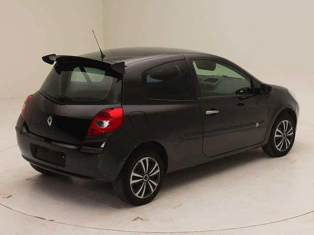 Renault clio - afbeelding 27 van  31