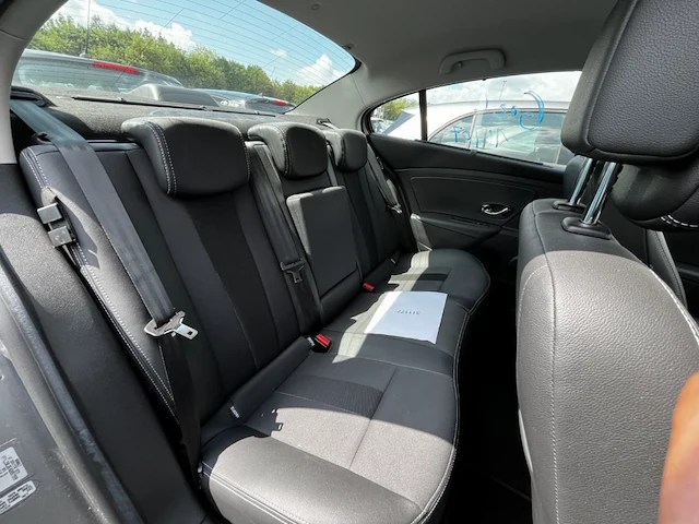 Renault fluence 1.5 dci dynamique fap edc 110 at, 2012 - afbeelding 13 van  29