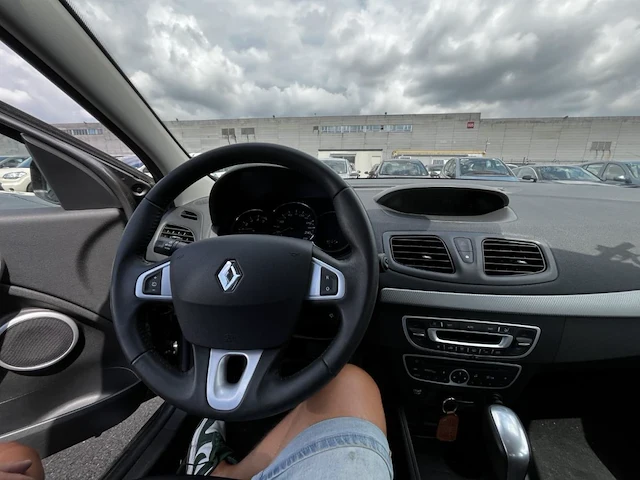 Renault fluence 1.5 dci dynamique fap edc 110 at, 2012 - afbeelding 27 van  29
