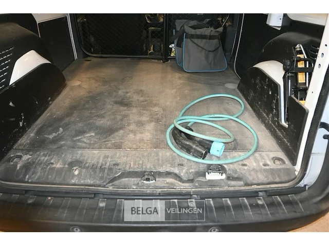 Renault kangoo elektrische lichte vrachtwagen - afbeelding 25 van  29