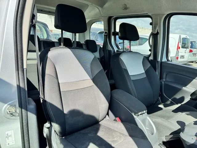 Renault kangoo phase ii 1.2 tce zen 114, 2017 - afbeelding 17 van  26