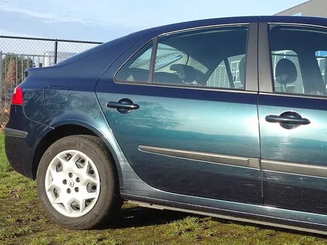 Renault laguna 1.9 dci - afbeelding 7 van  50