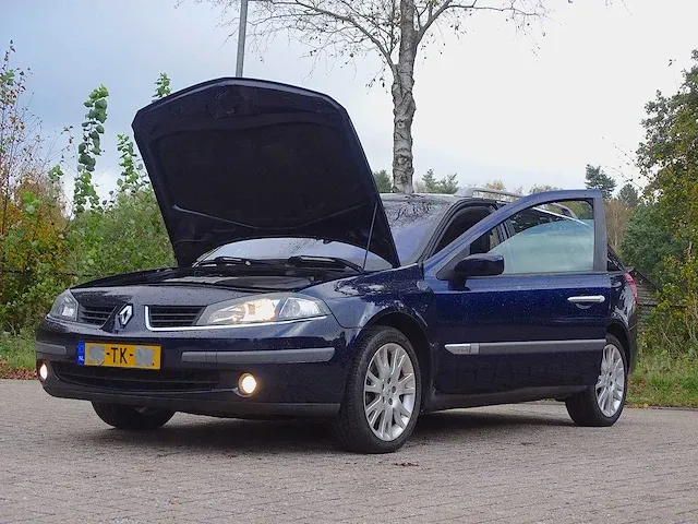 Renault laguna grandtour 2.0 16v, 55-tk-dr - afbeelding 33 van  46