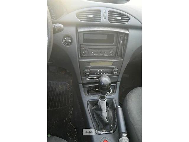 Renault laguna - afbeelding 12 van  18