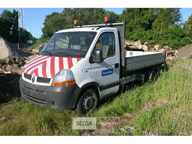 Renault lichte vrachtwagen met kipbak - afbeelding 1 van  22