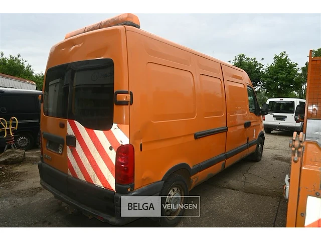 Renault lichte vrachtwagen - afbeelding 5 van  18