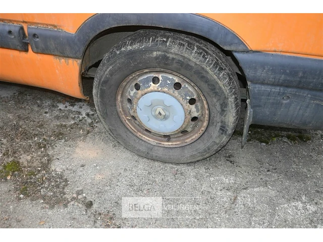 Renault lichte vrachtwagen - afbeelding 10 van  18