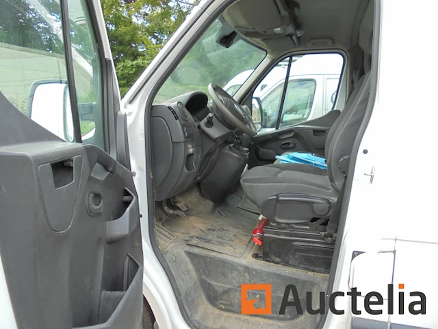 Renault master bestelwagen - chassis n°vf6mf000263398117 - afbeelding 18 van  19