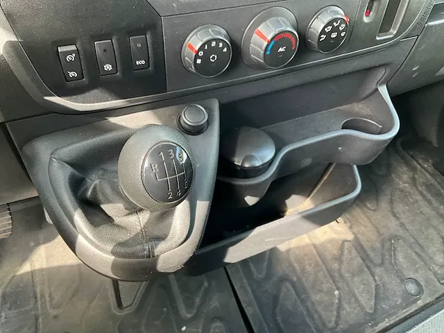 Renault master - afbeelding 32 van  47