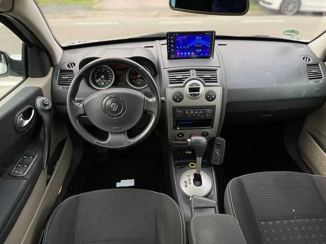 Renault megane, 2005 - afbeelding 7 van  10