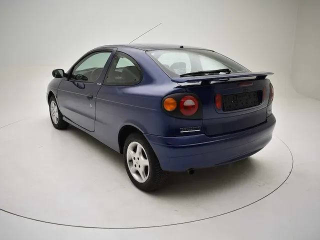 Renault megane 2.0l gt 1999 no reserve - afbeelding 30 van  36