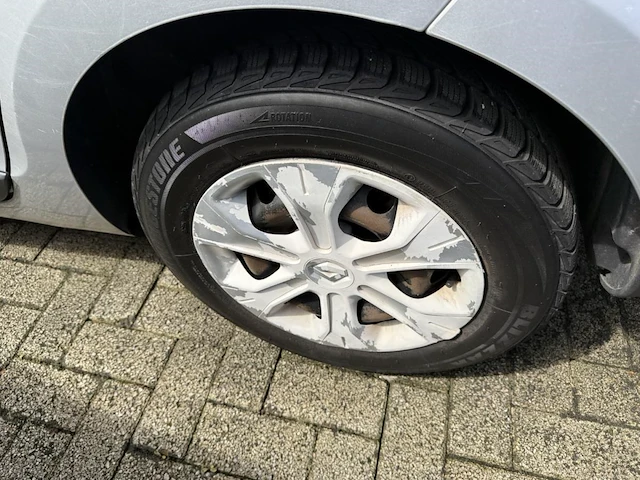 Renault megane berline iii 1.5 dci expression 105,2010 - afbeelding 10 van  33