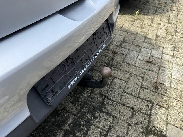 Renault megane berline iii 1.5 dci expression 105,2010 - afbeelding 11 van  33