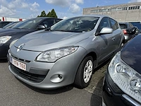 Renault megane berline iii 1.5 dci expression 105,2010 - afbeelding 1 van  33