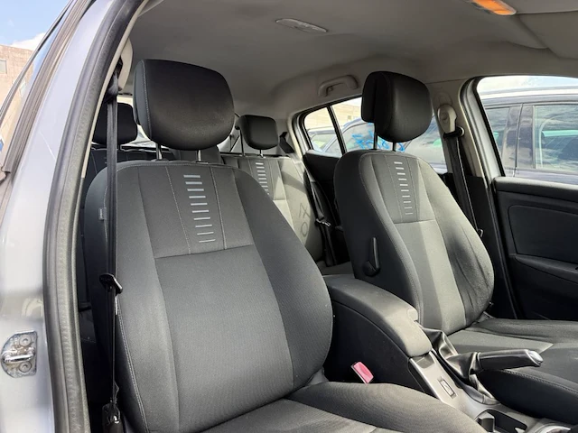Renault megane berline iii 1.5 dci expression 105,2010 - afbeelding 15 van  33
