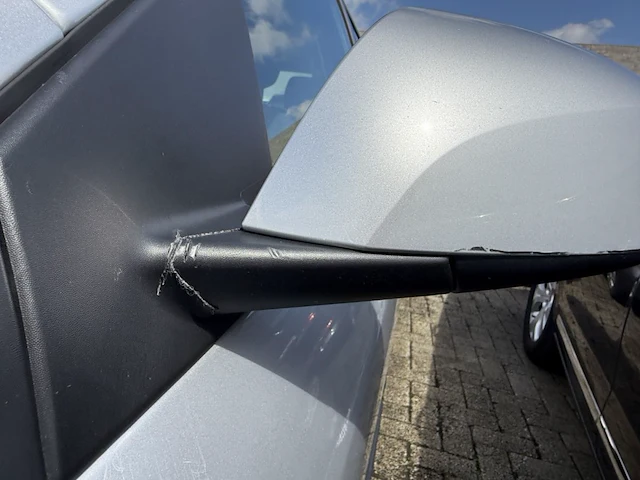 Renault megane berline iii 1.5 dci expression 105,2010 - afbeelding 17 van  33