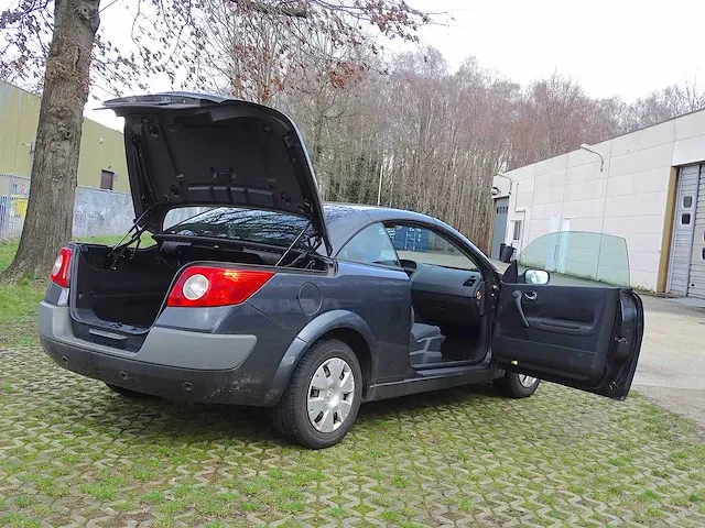 Renault megane cc 1.6 16v - afbeelding 18 van  48