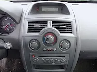 Renault megane cc 1.6 16v - afbeelding 26 van  48