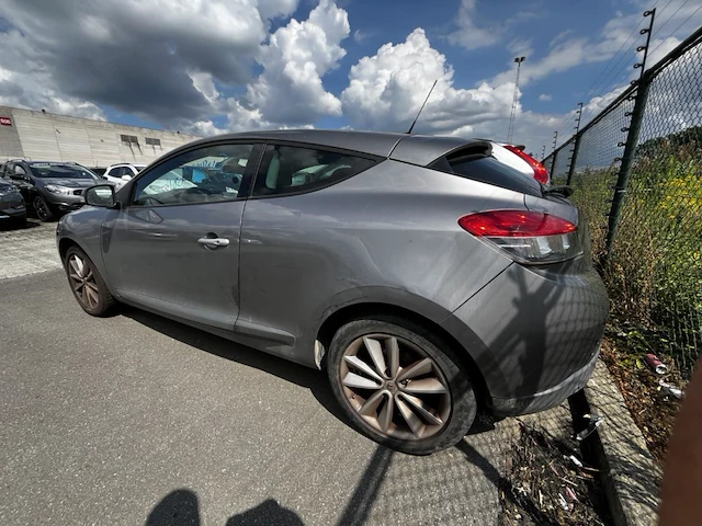 Renault megane coupe iii 1.6i privilege 110, 2009 - afbeelding 23 van  27