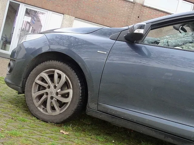 Renault megane grandtour 1.5 dci - afbeelding 2 van  48